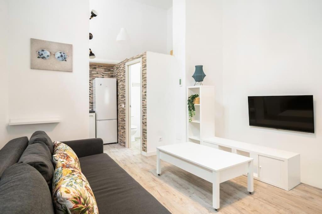 Апартаменты Charming Flat In Madrid-Rio Экстерьер фото