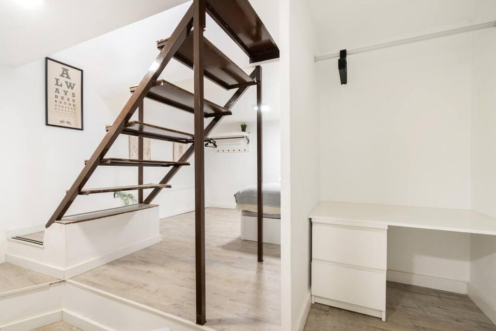 Апартаменты Charming Flat In Madrid-Rio Экстерьер фото
