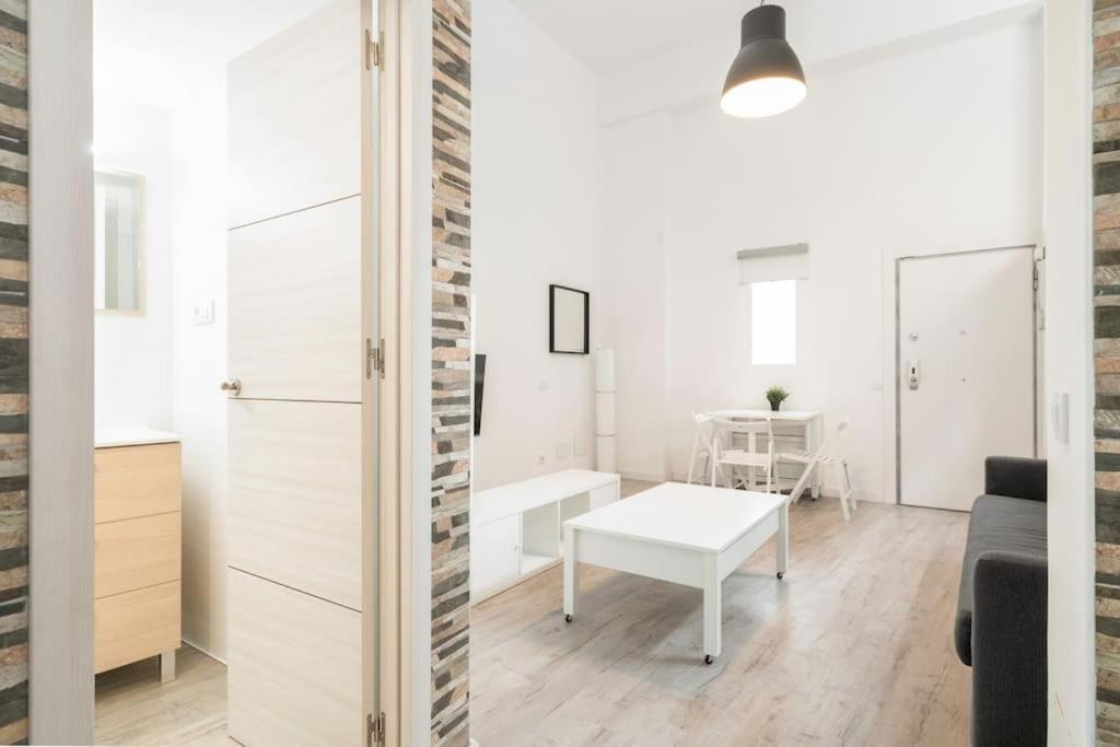 Апартаменты Charming Flat In Madrid-Rio Экстерьер фото