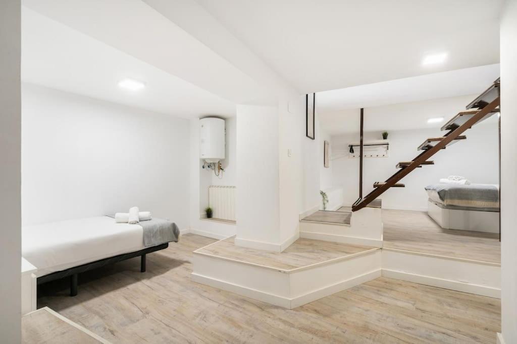 Апартаменты Charming Flat In Madrid-Rio Экстерьер фото